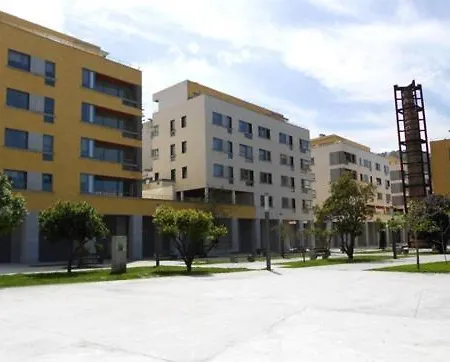 Apartment Piso Familiar Amplio Con Acceso Directo A La Playa Bueu