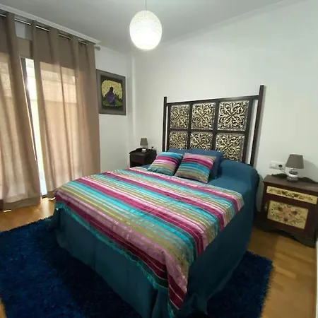 Apartment Piso Familiar Amplio Con Acceso Directo A La Playa Bueu